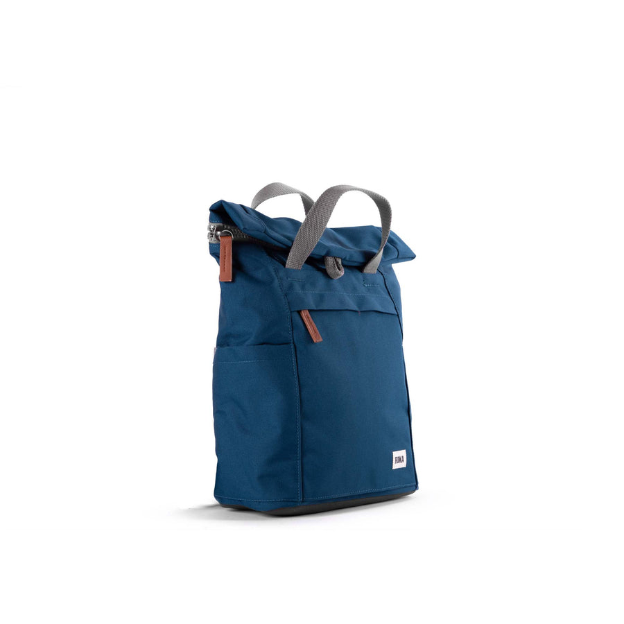 ROKA Finchley A Marine Sustainable Canvas